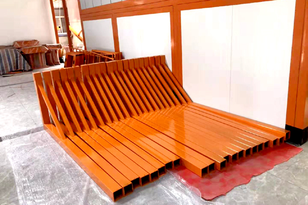 斯普瑞噴塑設備廠家幫你解決失光問題